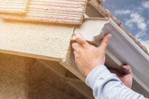 A Guide to Seamless Gutters